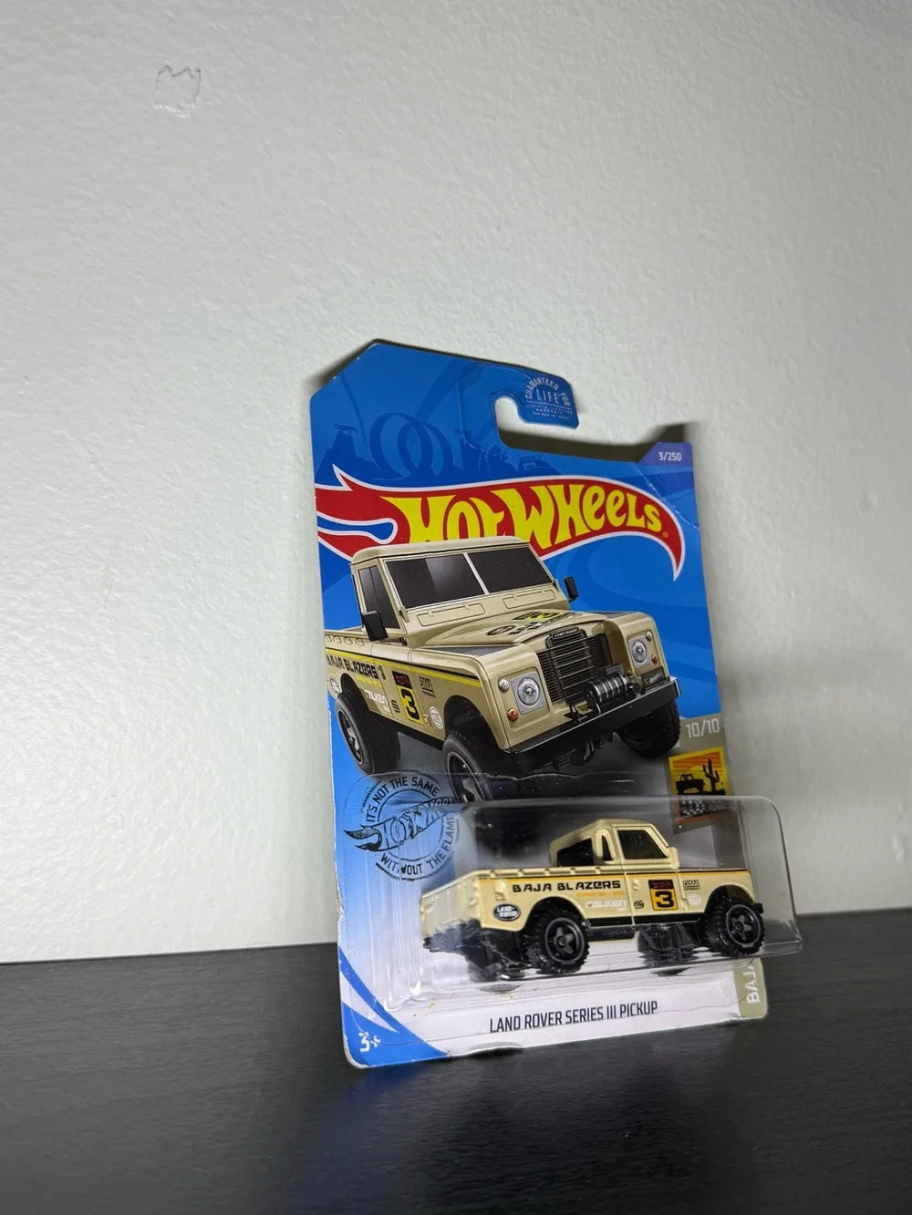 2017 Hot Wheels Land Rover Series 3 Pick Up Truck 3 / 250 Baja Blazers